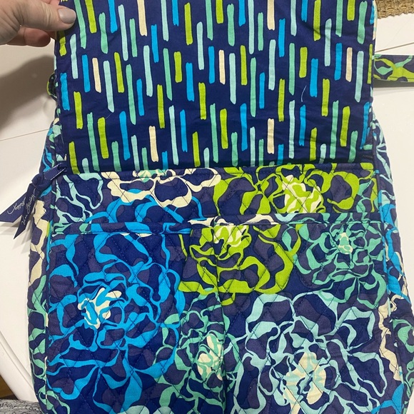 12x12 Vera Bradley Cross Body Bag - Picture 2 of 3